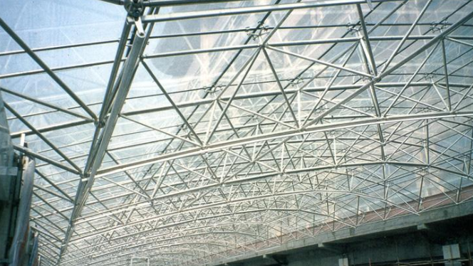 兴义网架公司的彩色压型钢板的吊装方法有哪些